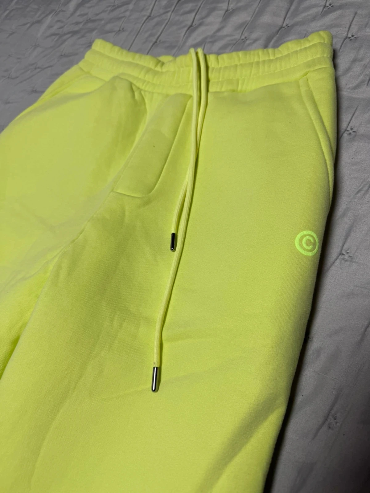 Neon green tracksuit pants by Catch. – photo 4